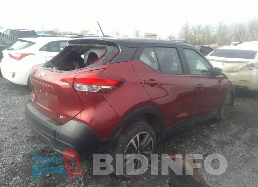 3N1CP5CU5KL522782 Photo# 4