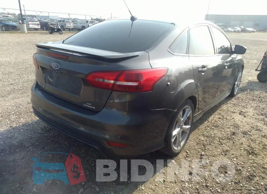 1FADP3F2XFL332015 Photo# 4
