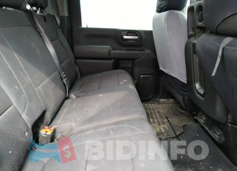 1GC4YME75LF152364 Photo# 8