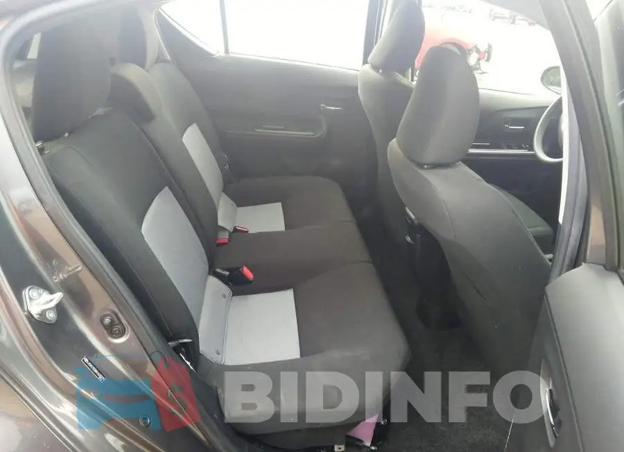 JTDKDTB3XK1620275 Photo# 8