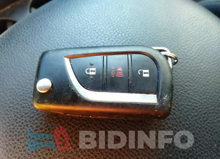 2T3B1RFV9LC069820 Photo# 11