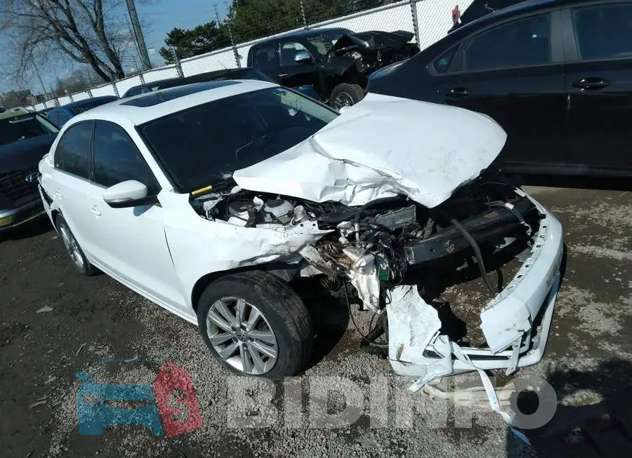 3VWDB7AJ9HM368663 Photo# 1