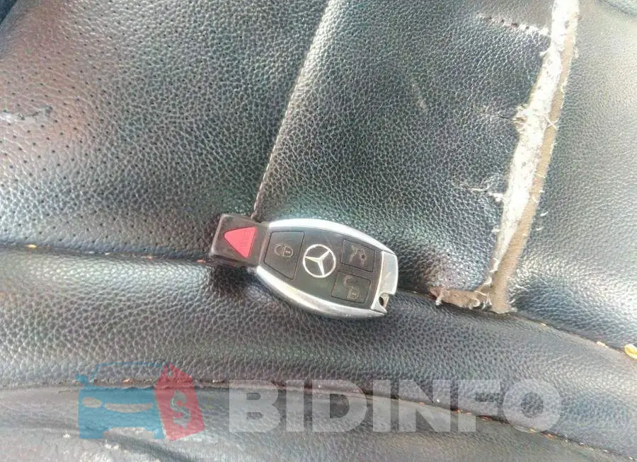 55SWF6GB2FU022898 Photo# 11