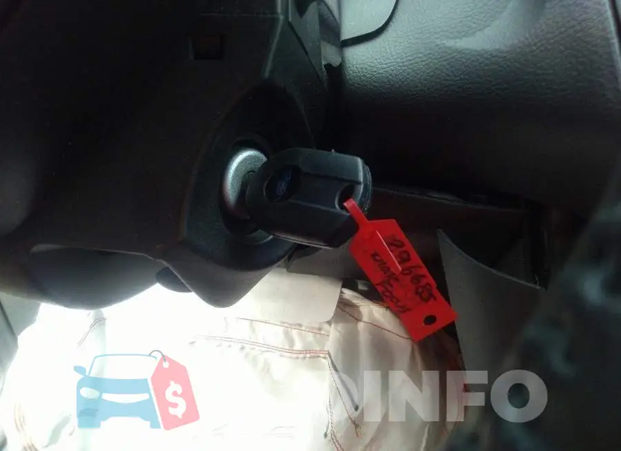 1FADP3F25FL296685 Photo# 11
