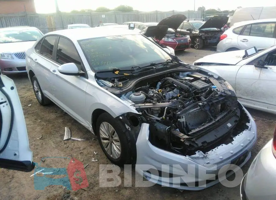 3VWC57BU8KM042727 Photo# 1