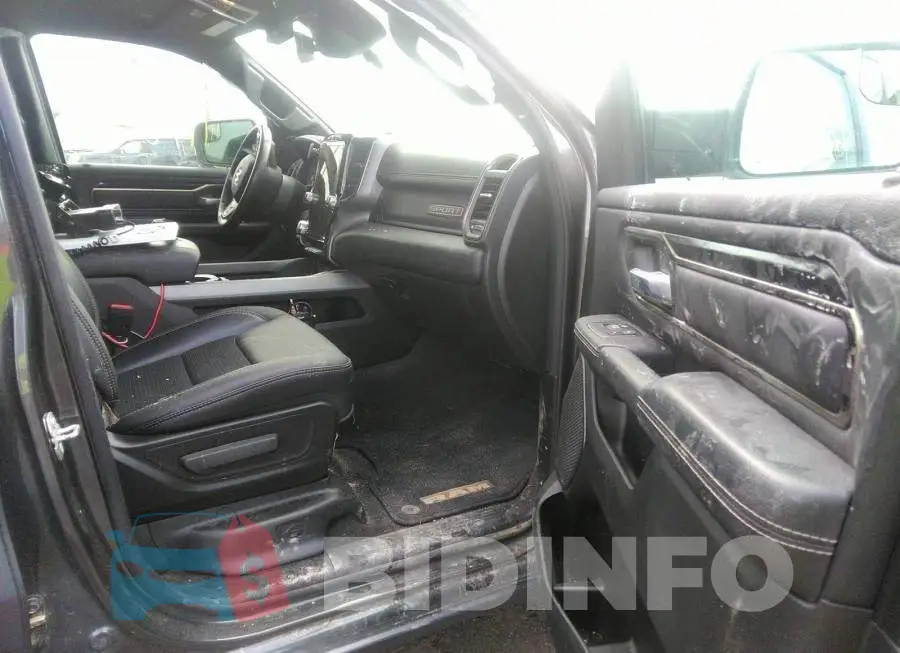 1C6SRFVT5NN347278 Photo# 5