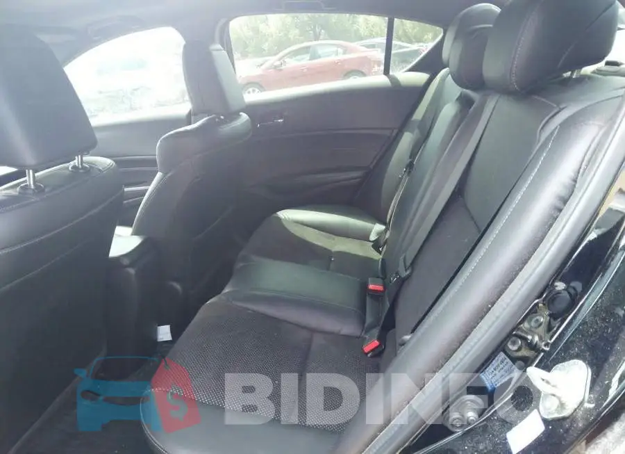 19UDE2F85HA800408 Photo# 8