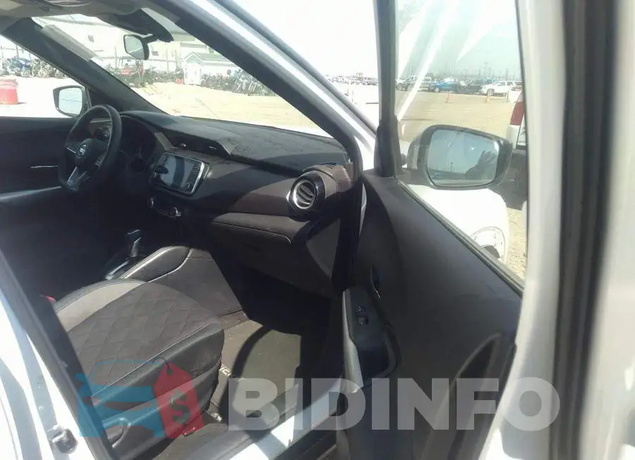 3N1CP5CV1LL497177 Photo# 5