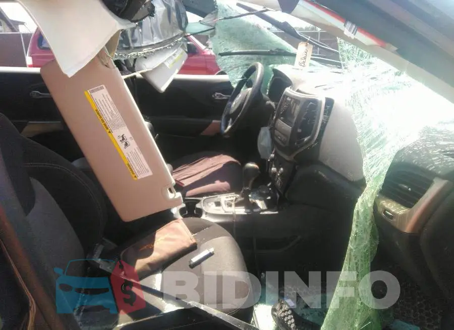 1C4PJMAX3JD558126 Photo# 5