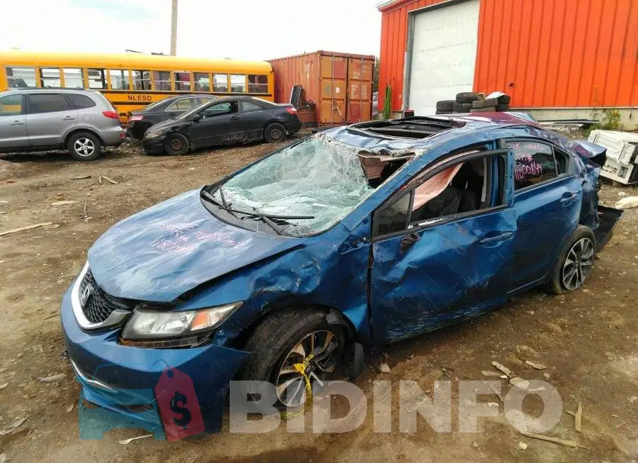 2HGFB2F57FH037362 Photo# 2