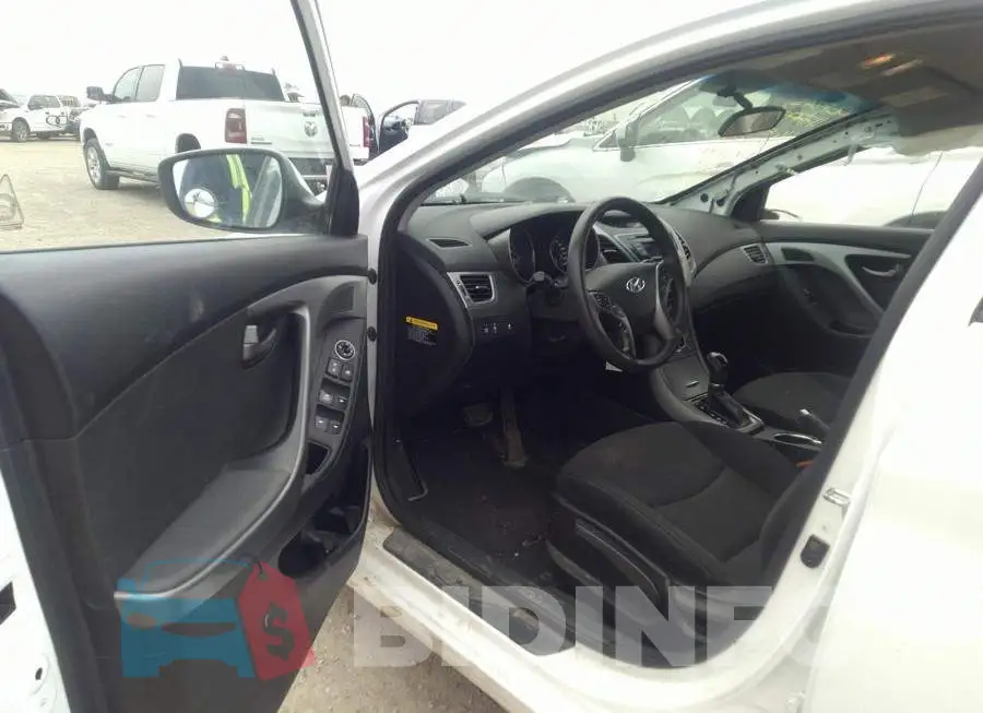 5NPDH4AE8GH656956 Photo# 5