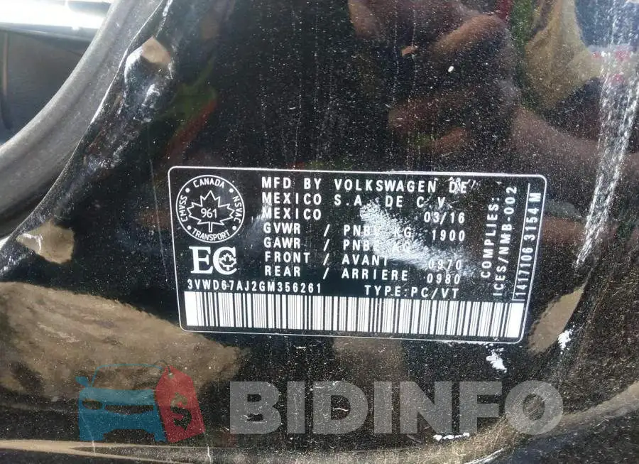 3VWD67AJ2GM356261 Photo# 9