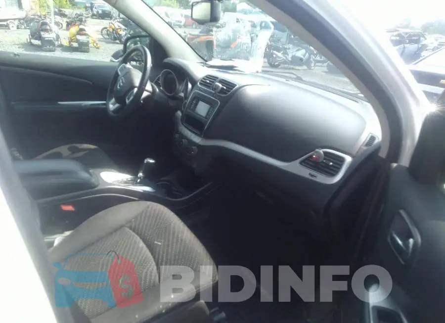 3C4PDCAB5GT222311 Photo# 5