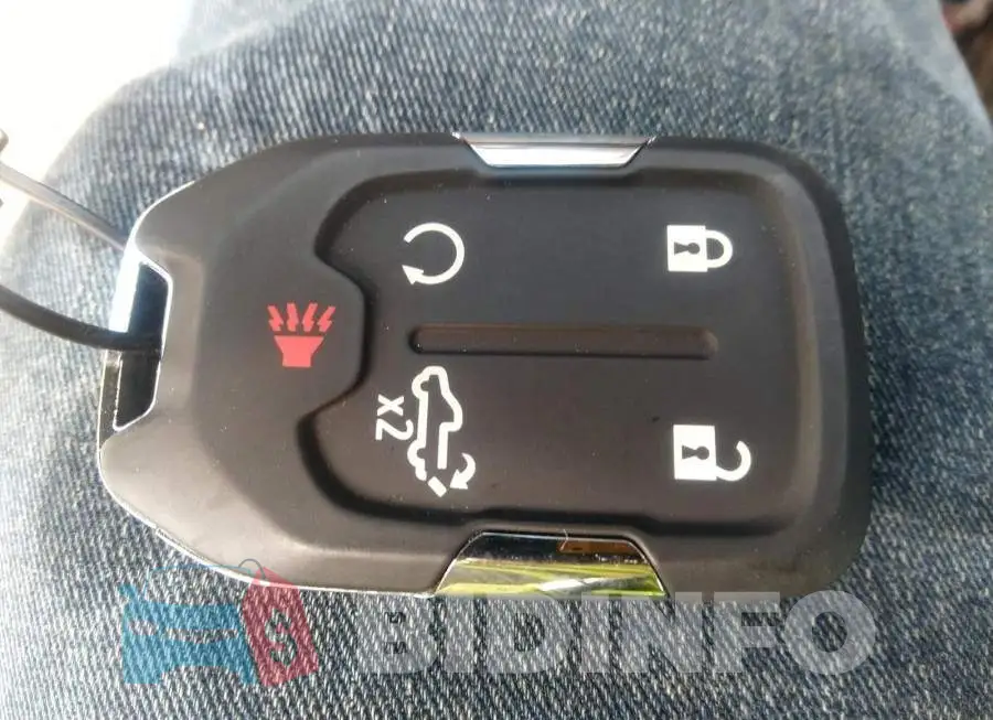 1GCPYFEDXMZ261062 Photo# 11