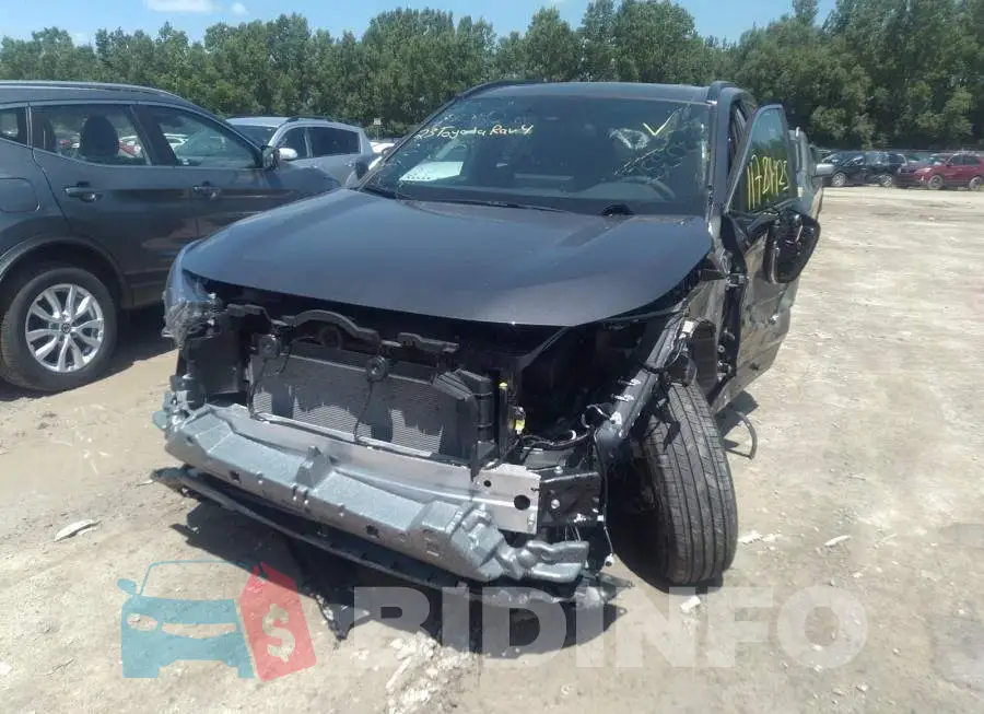 2T34WRFV3PW157065 Photo# 6