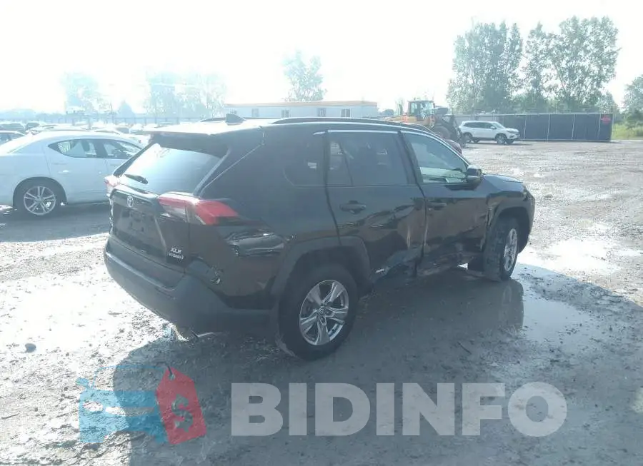 2T3RWRFV6NW143292 Photo# 4
