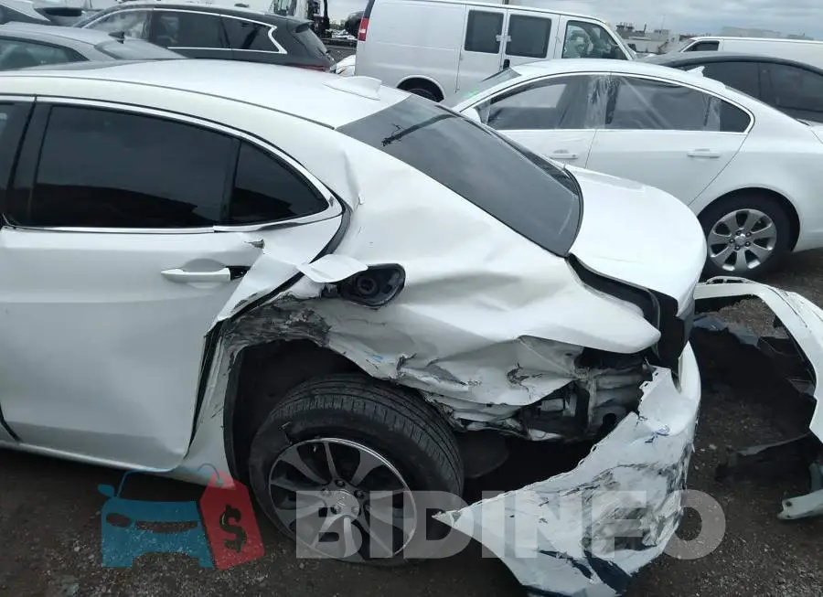 19UUB1F55GA800965 Photo# 6