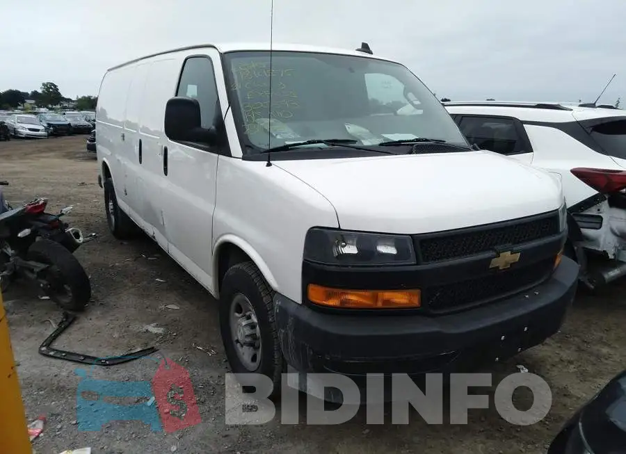 1GCWGBF79M1300593 Photo# 1