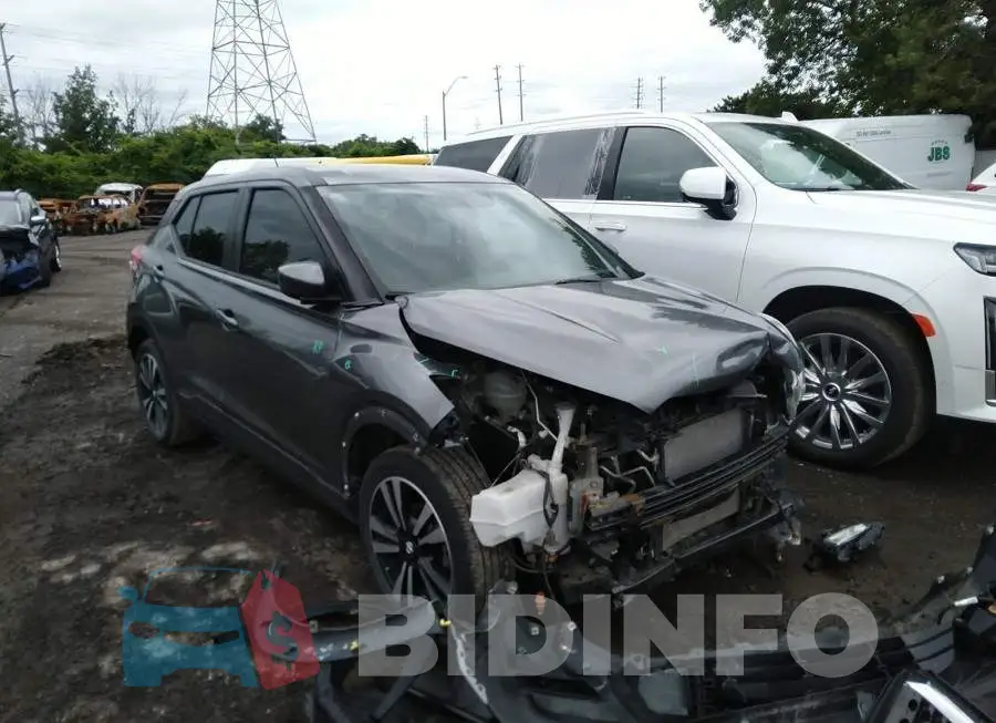 3N1CP5CU1KL497122 Photo# 1