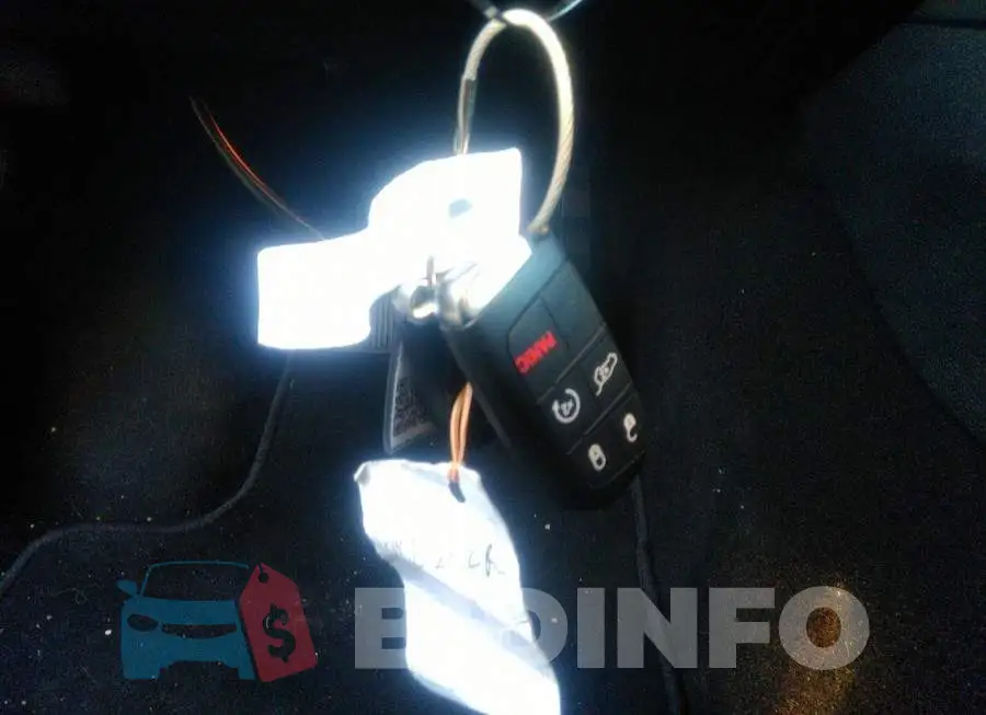 1C4SDJCT8PC550113 Photo# 11