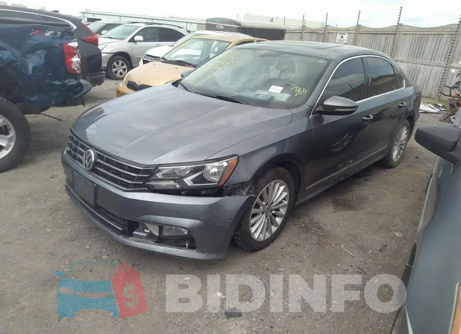 1VWBS7A34GC040169 Photo# 2