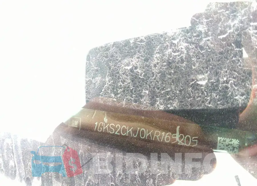 1GKS2CKJ0KR165205 Photo# 9