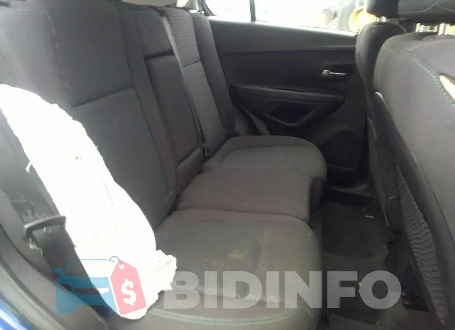 3GNCJKSB4GL275430 Photo# 8