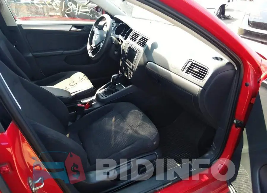 3VW2B7AJ5HM350300 Photo# 5