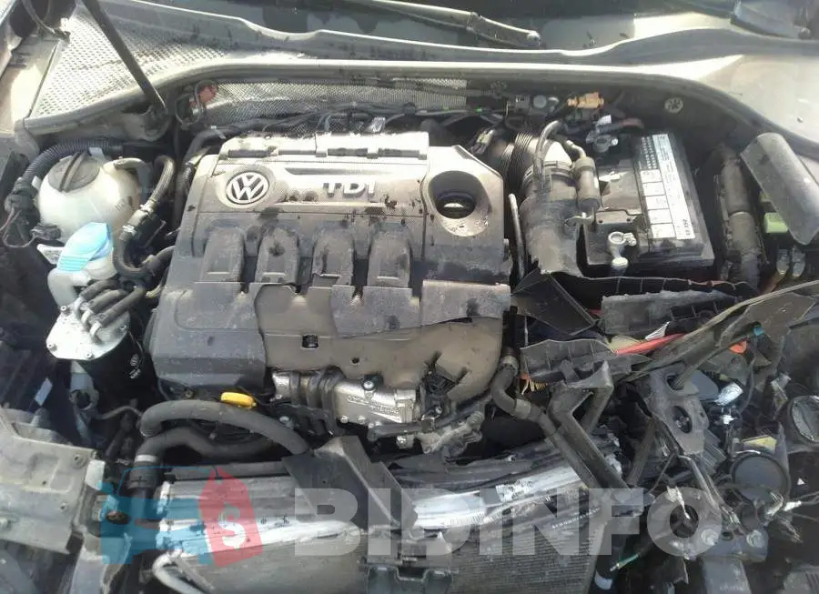 1VWCV7A32FC022814 Photo# 10