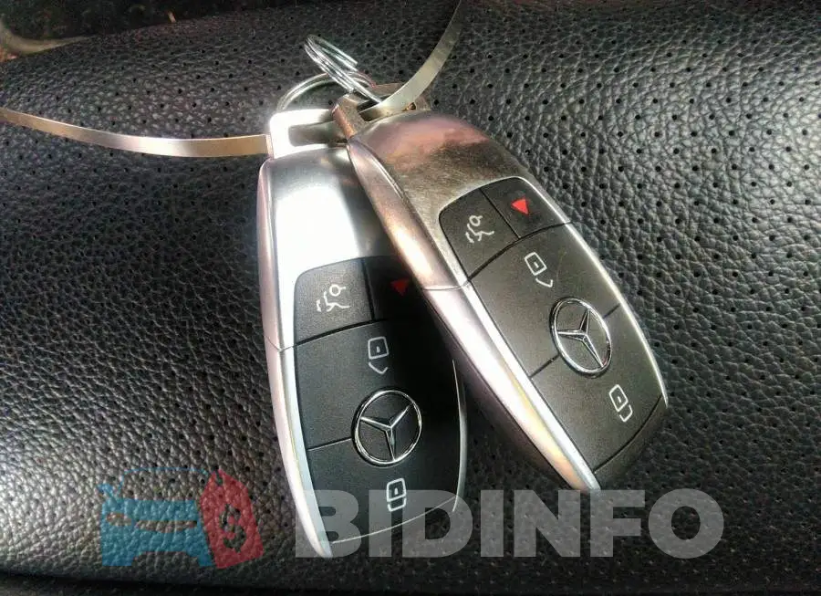 55SWF8EB7KU321800 Photo# 11