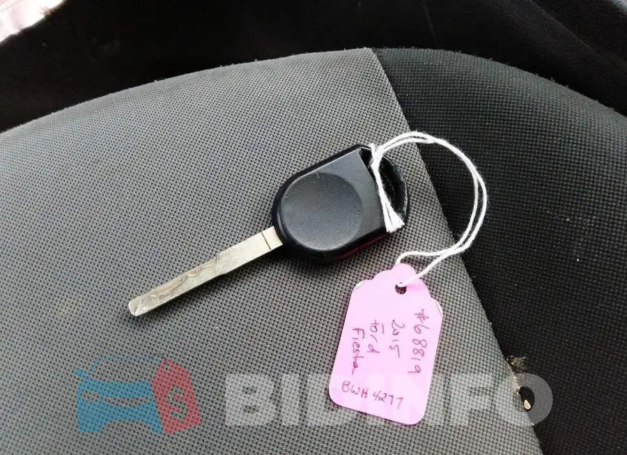 3FADP4TJ3FM184256 Photo# 11