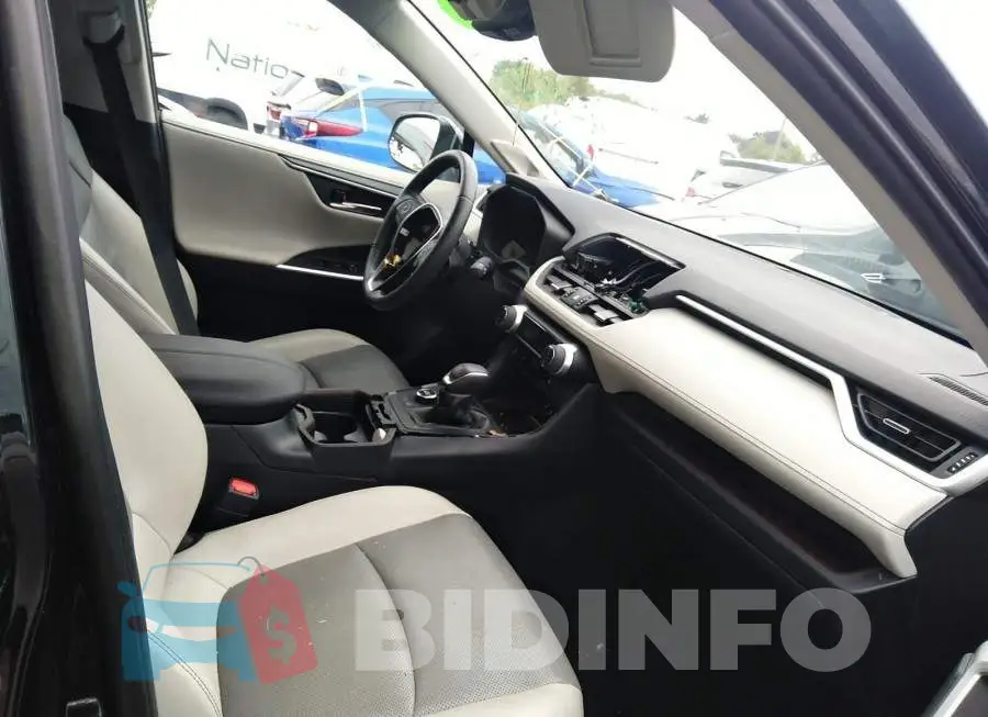 2T3D1RFV7MC145772 Photo# 5