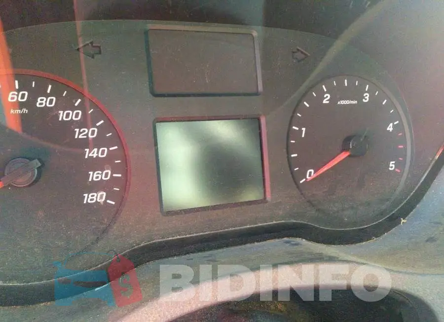 WD3CF1CD5KP143420 Photo# 7