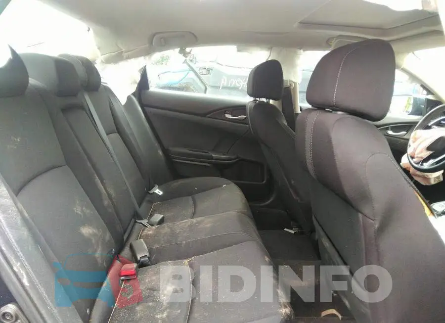 2HGFC2F75KH031813 Photo# 8