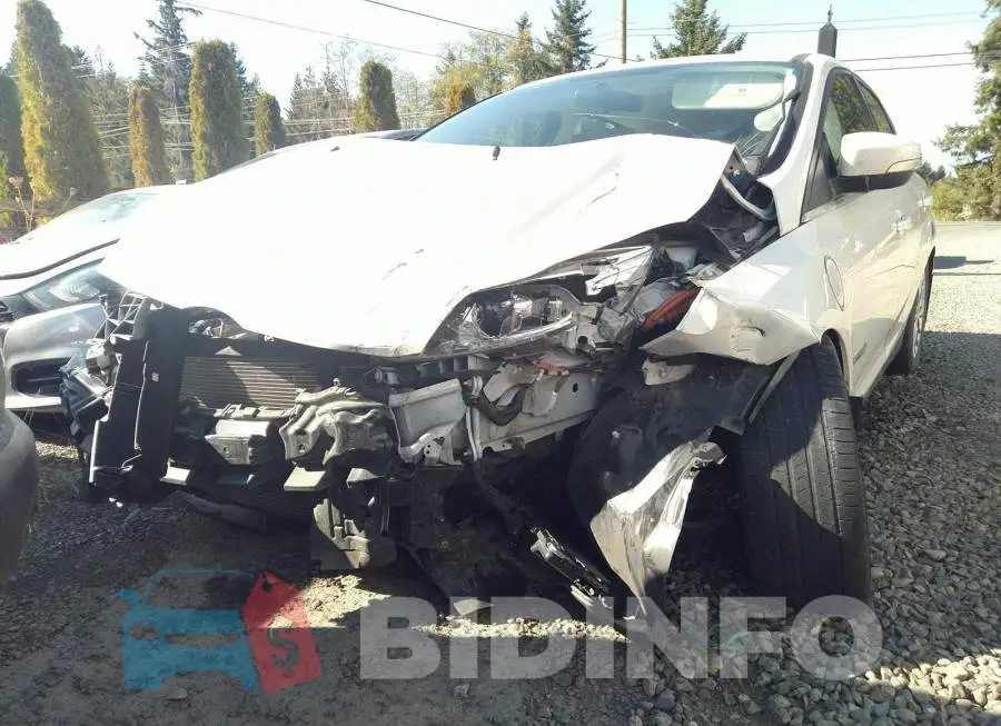 1FADP3R46GL372932 Photo# 6