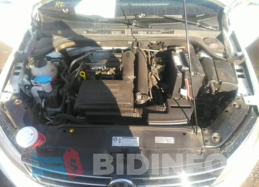 3VW2B7AJ7HM208711 Photo# 10