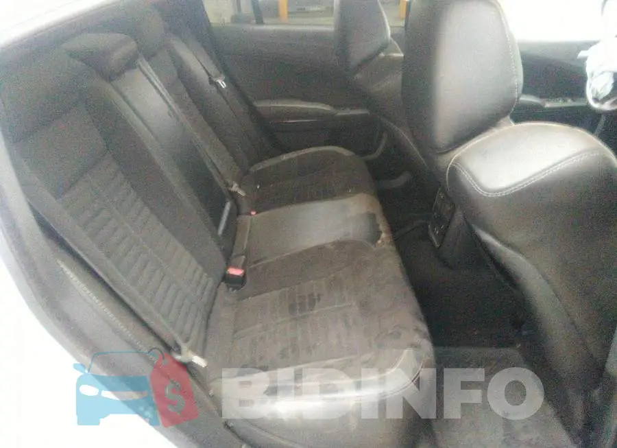 2C3CDXCT5NH138561 Photo# 8