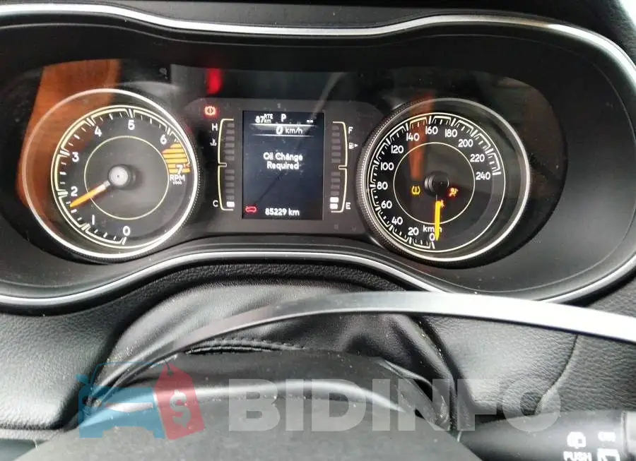 1C4PJLCB7KD381321 Photo# 7