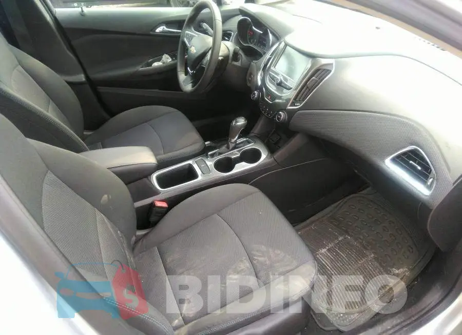 1G1BE5SM2J7116292 Photo# 5
