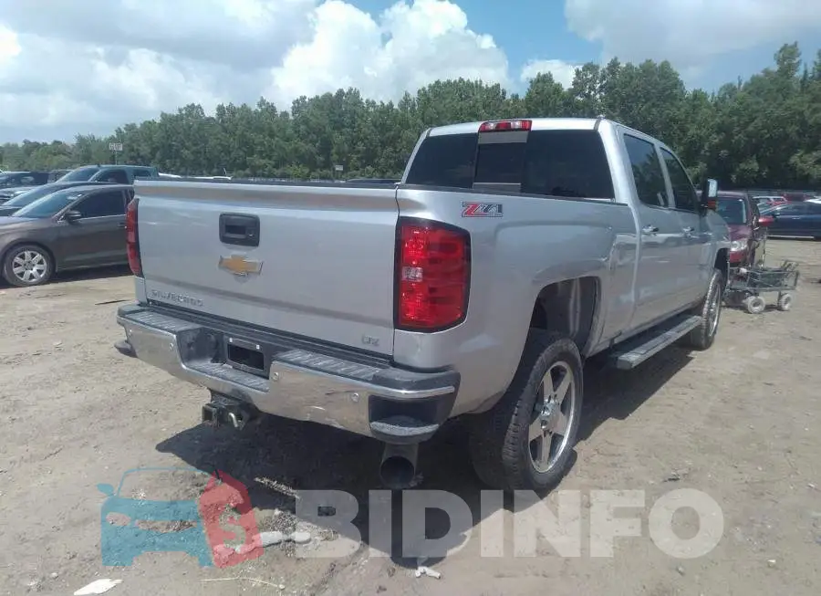 1GC1KWE83GF178198 Photo# 4