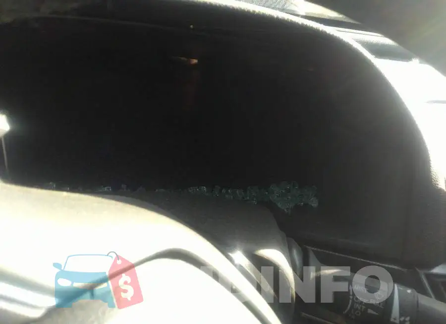 1HGCV2F32KA802172 Photo# 7