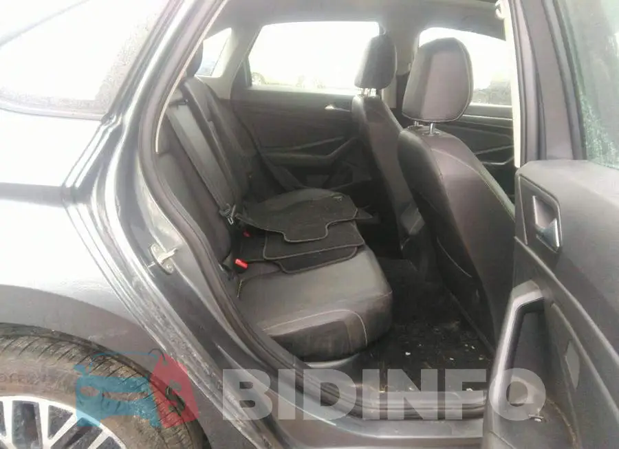 3VWE57BU9MM077353 Photo# 8