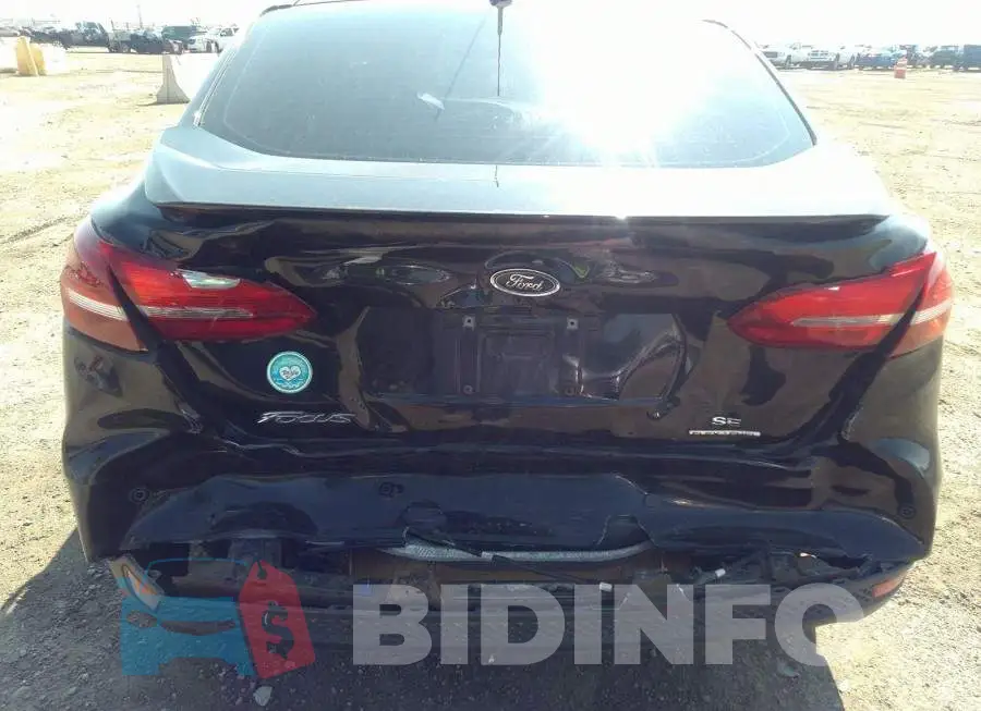 1FADP3F24GL342153 Photo# 6