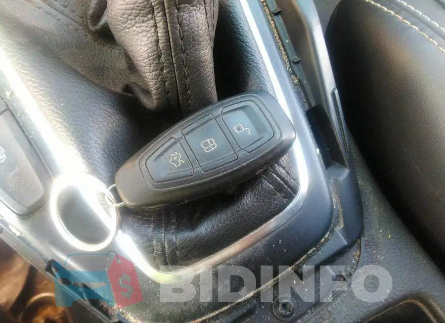 1FADP3L99GL316892 Photo# 11