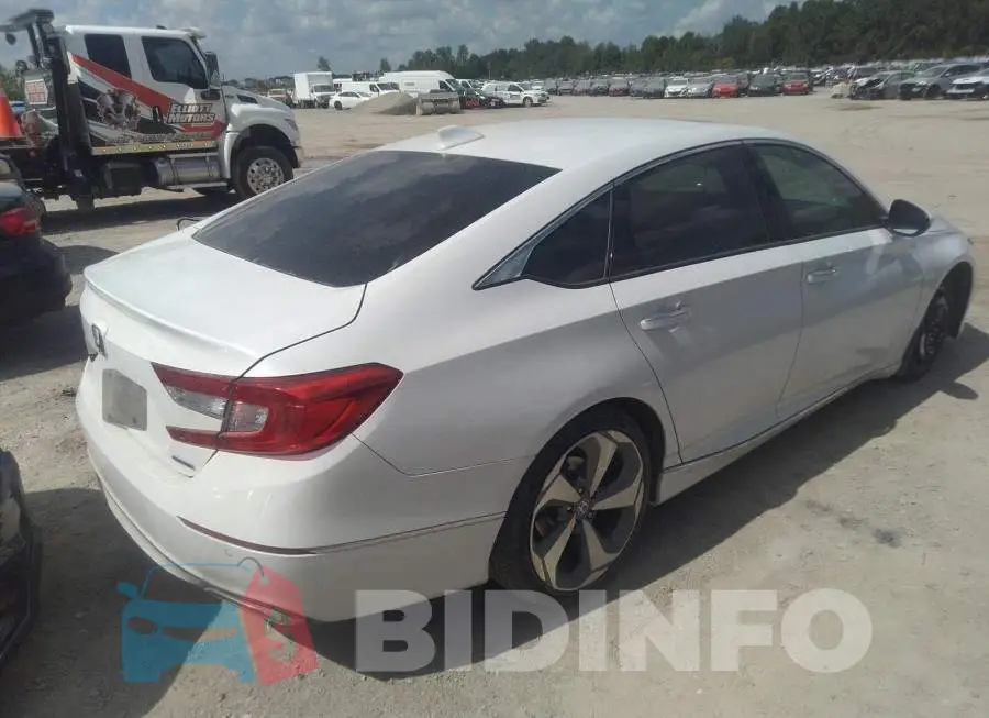 1HGCV1F99JA809133 Photo# 4