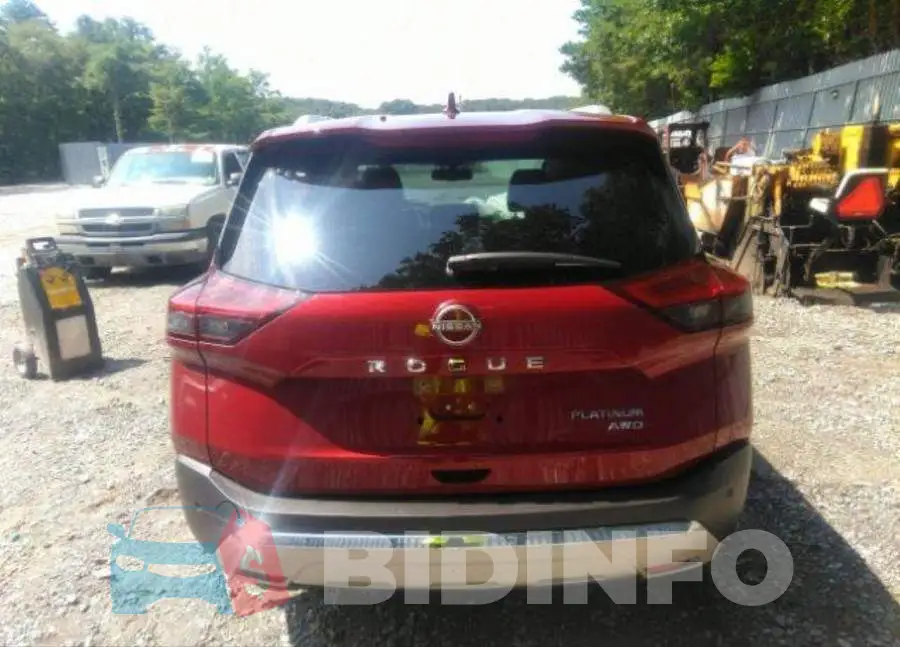 JN8BT3DD2PW312606 Photo# 17