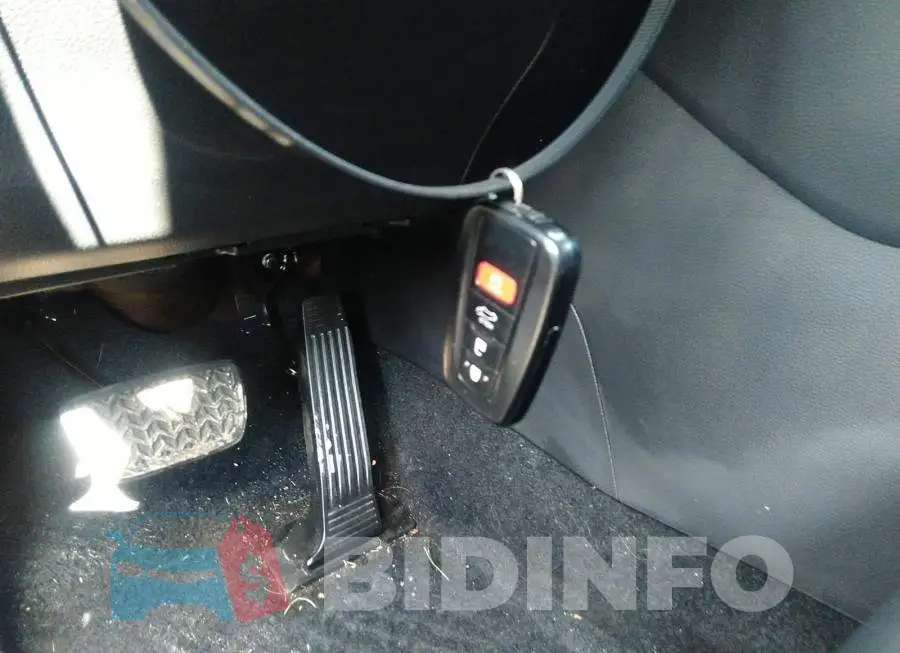2T3R1RFV7MC177322 Photo# 11