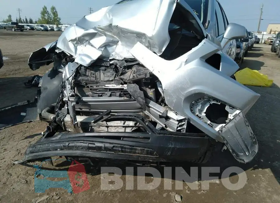 3GNCJRSB6FL175689 Photo# 6