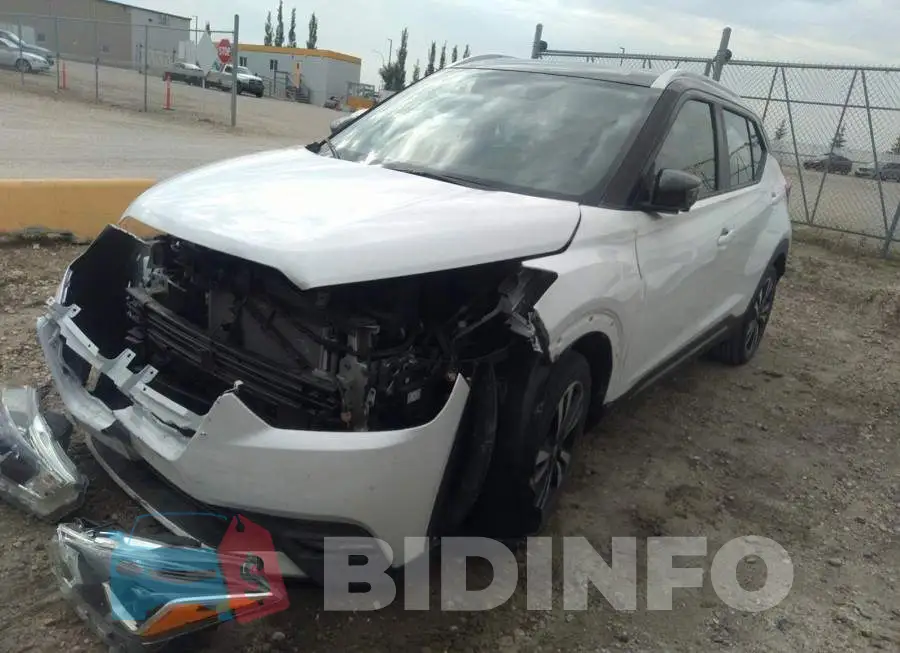 3N1CP5CU8JL535704 Photo# 2