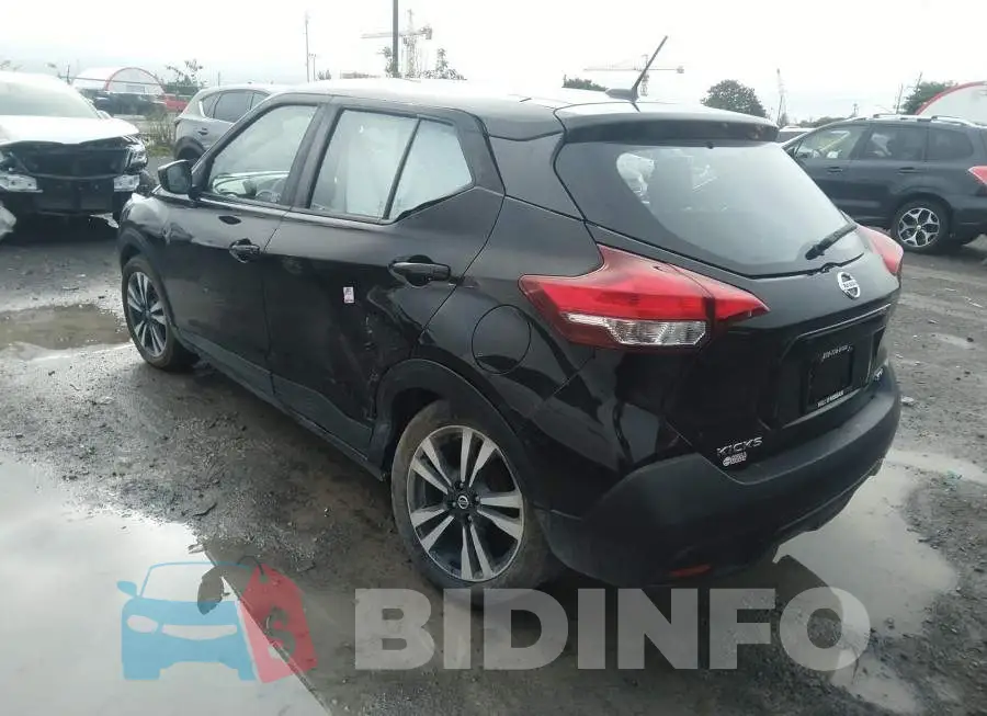 3N1CP5CU3KL507245 Photo# 3